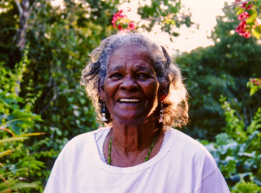 Miss Hortence Robinson, Kräuterhebamme aus Ladyville (Belize) und Mentorin von Dr. Rosita Arvigo